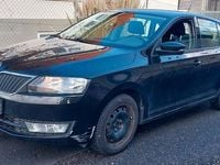 Gebraucht Skoda Rapid 90 PS (66 kW) 2016 Schwarz Kleinwagen