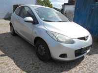 Gebraucht Mazda 2 Inclusive 75 PS (55 kW) 2008 Silber Kleinwagen