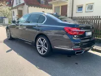 Gebraucht BMW 750 Sport Line 449 PS (330 kW) 2016 Grau Limousine
