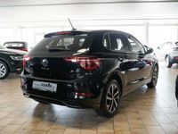 Gebraucht VW Polo Move 95 PS (69 kW) 2024 Deep black perleffekt Kleinwagen