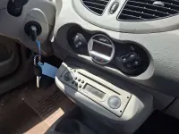 Gebraucht Renault Twingo Authentique 58 PS (42 kW) 2008 Perlmuttschwarz Kleinwagen
