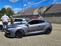 Gebraucht Renault Mégane Coupé 265 PS (194 kW) 2011 Silber Coupé