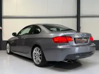 Gebraucht BMW 320 M Sport 170 PS (125 kW) 2011 Grau Coupé