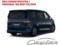 Second-hand VW Multivan 150 CP (110 kW) 2023 Albastru Monovolum