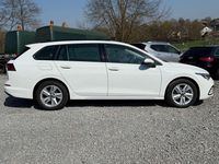 Gebraucht VW Golf VIII 150 PS (110 kW) 2022 Pure white Kombi