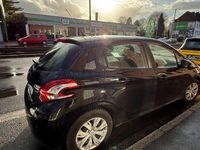 Gebraucht Peugeot 208 Access 68 PS (50 kW) 2014 Schwarz Kleinwagen