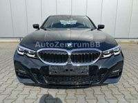 gebraucht BMW 320 i M Sport Driving & Park Assistant