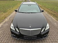 Gebraucht Mercedes E350 AMG line 265 PS (194 kW) 2011 Schwarz Limousine