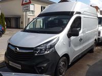 Gebraucht Opel Vivaro 145 PS (106 kW) 2017 Silber Van / Kleinbus
