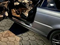 Gebraucht BMW 318 Cabriolet 150 PS (110 kW) 2005 Silber Cabrio
