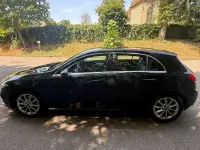 Gebraucht Mercedes A180 116 PS (85 kW) 2018 Schwarz Limousine