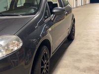 Gebraucht Fiat Punto 77 PS (56 kW) 2009 Grau Limousine
