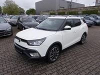 Gebraucht SsangYong XLV Quartz 128 PS (94 kW) 2016 Weiß SUV