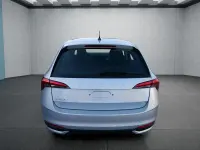 Neu Skoda Scala 116 PS (85 kW) 2025 Silber Kleinwagen