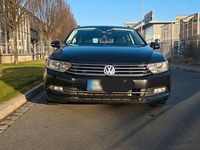 Gebraucht VW Passat Comfortline 150 PS (110 kW) 2017 Schwarz Kombi
