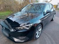 Używany Seat Leon FR 190 KM (139 kW) 2022 Czarny Sedan/Limuzyna