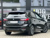 Gebraucht BMW 225 M Sport 136 PS (100 kW) 2023 Saphirschwarz Van / Kleinbus
