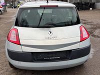 Gebraucht Renault Mégane II 98 PS (72 kW) 2003 Silber Limousine