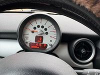 Gebraucht Mini Cooper 122 PS (89 kW) 2013 Weiß Kleinwagen