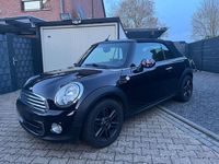 Second-hand Mini One Cabriolet 98 CP (72 kW) 2012 Negru Cabrio