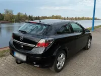 Gebraucht Opel Astra GTC 90 PS (66 kW) 2008 Schwarz Coupé