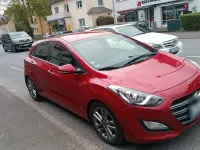 Gebraucht Hyundai i30 Passion 135 PS (99 kW) 2016 Rot Limousine