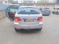 Gebraucht Mercedes B180 109 PS (80 kW) 2005 Grau Van / Kleinbus