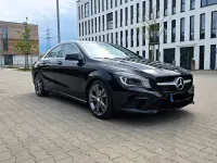 Gebraucht Mercedes CLA200 Urban 156 PS (114 kW) 2015 Schwarz Coupé