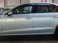 Gebraucht Audi A4 Sport 204 PS (150 kW) 2022 Florettsilber Limousine