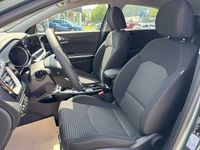 Neu Kia Ceed 140 PS (102 kW) 2025 Grau (yukka stahl grau) Kleinwagen