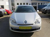 Gebraucht Renault Laguna III Expression 110 PS (80 kW) 2010 Platingrau Kleinwagen
