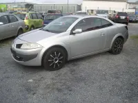 Gebraucht Renault Mégane Cabriolet Avantage 131 PS (96 kW) 2006 Platingrau Cabrio