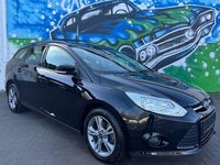 Gebraucht Ford Focus Trend 101 PS (74 kW) 2013 Schwarz Limousine