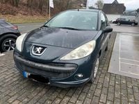 Gebraucht Peugeot 206+ 75 PS (55 kW) 2010 Grau Kleinwagen
