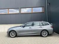 Gebraucht BMW 318 156 PS (114 kW) 2025 Grau Kombi