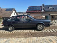 Second-hand VW Passat 115 CP (84 kW) 1982 Albastru Berlinǎ
