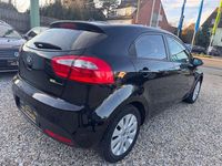 Gebraucht Kia Rio FIFA World Cup Edition 75 PS (55 kW) 2014 Schwarz Limousine