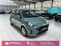 Gebraucht Hyundai i10 Select 67 PS (49 kW) 2024 Grün Kleinwagen