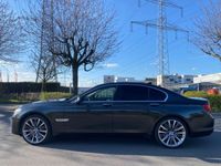 gebraucht BMW 740 d /NAVI/LEDER/KAMERA/HEAD-UP/21ZOLL/VOLL