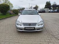Gebraucht Mercedes C180 143 PS (105 kW) 2003 Silber Coupé