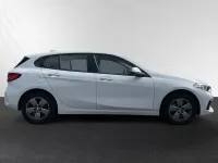 Gebraucht BMW 116 Advantage 109 PS (80 kW) 2023 Alpinweiss Kleinwagen