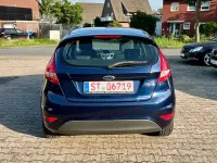 Gebraucht Ford Fiesta Trend 82 PS (60 kW) 2012 Blau Limousine