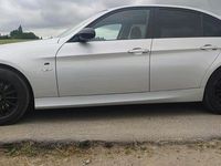 Gebraucht BMW 318 129 PS (94 kW) 2007 Silber Limousine