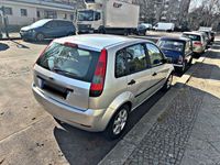 gebraucht Ford Fiesta 1.3l Benzin