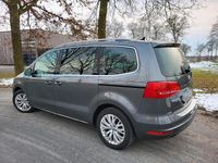 Gebraucht VW Sharan Highline 170 PS (125 kW) 2013 Grau Van / Kleinbus
