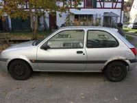 Second-hand Ford Fiesta 75 CP (55 kW) 2000 Argintiu Hatchback