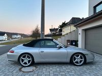 Gebraucht Porsche 996 320 PS (235 kW) 2002 Silber Cabrio