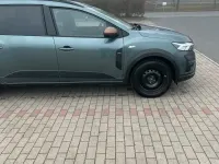 Gebraucht Dacia Jogger Extreme 91 PS (66 kW) 2023 Grün Van / Kleinbus