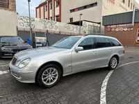 Gebraucht Mercedes E200 Avantgarde 163 PS (119 kW) 2004 Silber Kombi