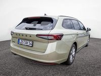 Gebraucht Skoda Superb SportLine 204 PS (150 kW) 2025 Gelb Kombi